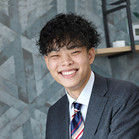 ソリューション部S.B